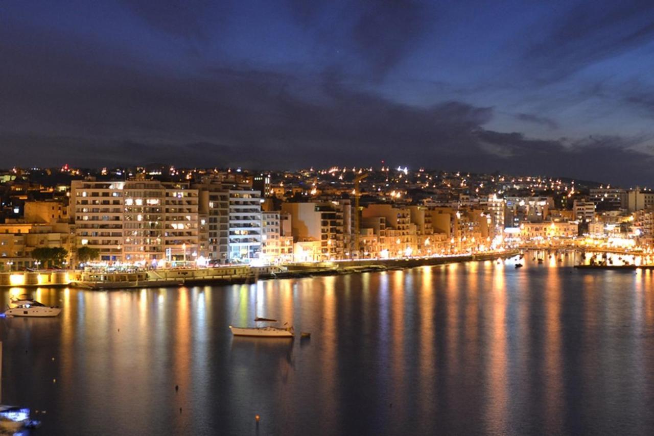 Prime Location Apartment With Side Seaviews Σλιέμα Εξωτερικό φωτογραφία